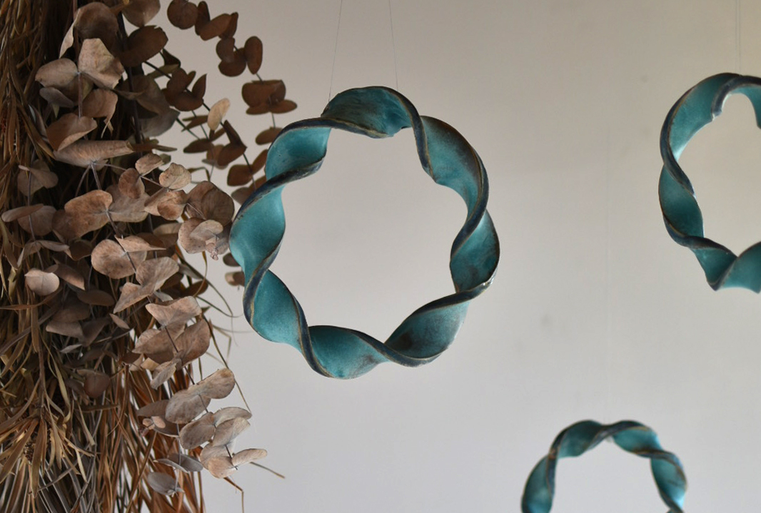 Reincarnation -Floating ceramic objects